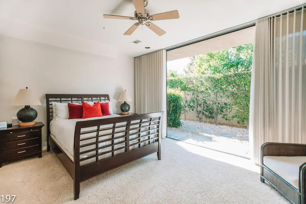 Contemporary Dreams Villa Palm Springs ABD